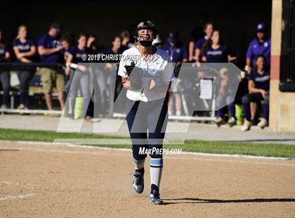 Thumbnail 3 in Pinckneyville vs. Harrisburg (IHSA 2A Sectional Championship) photogallery.