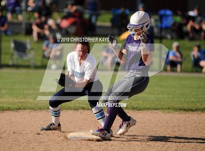 Thumbnail 3 in Pinckneyville vs. Harrisburg (IHSA 2A Sectional Championship) photogallery.