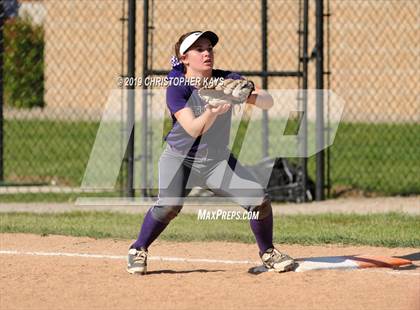 Thumbnail 3 in Pinckneyville vs. Harrisburg (IHSA 2A Sectional Championship) photogallery.