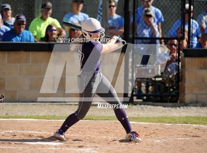 Thumbnail 1 in Pinckneyville vs. Harrisburg (IHSA 2A Sectional Championship) photogallery.