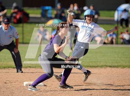 Thumbnail 1 in Pinckneyville vs. Harrisburg (IHSA 2A Sectional Championship) photogallery.