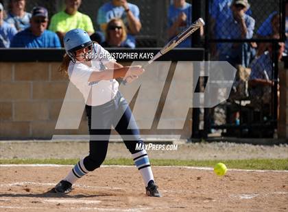 Thumbnail 3 in Pinckneyville vs. Harrisburg (IHSA 2A Sectional Championship) photogallery.