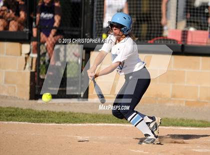 Thumbnail 2 in Pinckneyville vs. Harrisburg (IHSA 2A Sectional Championship) photogallery.