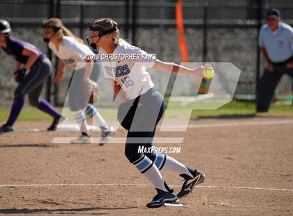 Thumbnail 2 in Pinckneyville vs. Harrisburg (IHSA 2A Sectional Championship) photogallery.