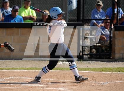 Thumbnail 2 in Pinckneyville vs. Harrisburg (IHSA 2A Sectional Championship) photogallery.