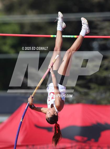 Thumbnail 3 in CIF NCS Meet of Champions (Pole Vault) photogallery.