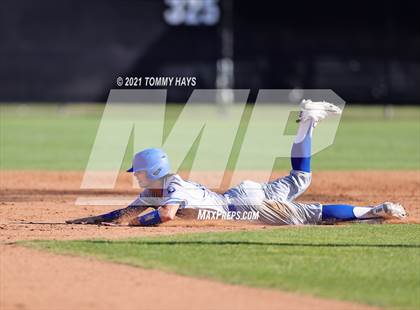 Thumbnail 1 in Brock vs. Jacksboro (UIL 3A Playoff) photogallery.