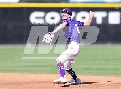 Thumbnail 3 in Brock vs. Jacksboro (UIL 3A Playoff) photogallery.