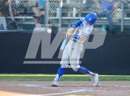 Thumbnail 2 in Brock vs. Jacksboro (UIL 3A Playoff) photogallery.