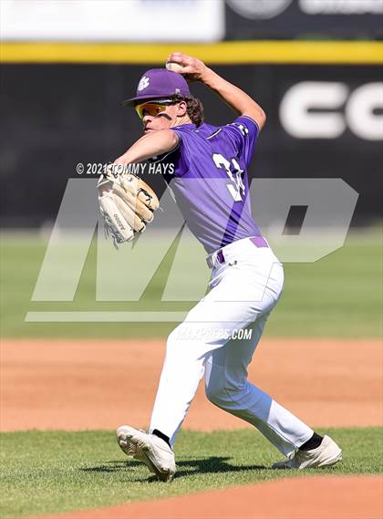 Thumbnail 2 in Brock vs. Jacksboro (UIL 3A Playoff) photogallery.