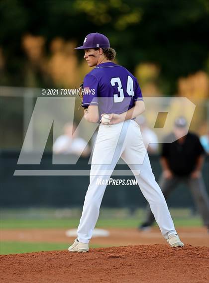 Thumbnail 1 in Brock vs. Jacksboro (UIL 3A Playoff) photogallery.