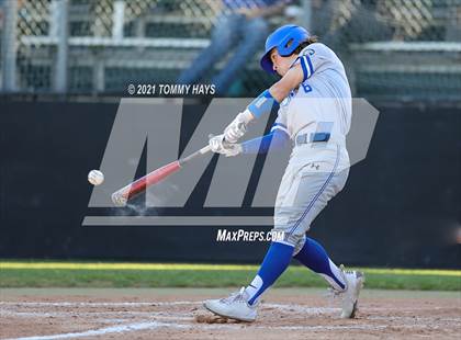 Thumbnail 1 in Brock vs. Jacksboro (UIL 3A Playoff) photogallery.
