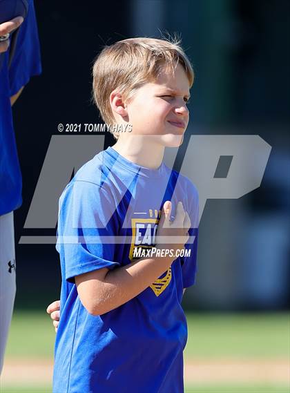 Thumbnail 2 in Brock vs. Jacksboro (UIL 3A Playoff) photogallery.