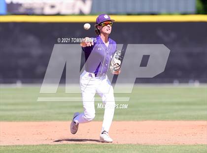 Thumbnail 2 in Brock vs. Jacksboro (UIL 3A Playoff) photogallery.