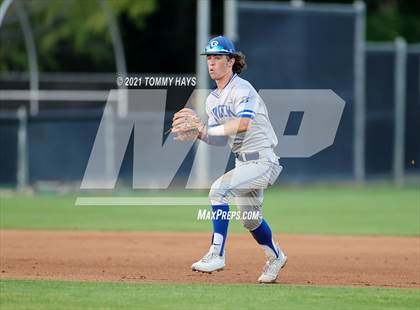 Thumbnail 2 in Brock vs. Jacksboro (UIL 3A Playoff) photogallery.