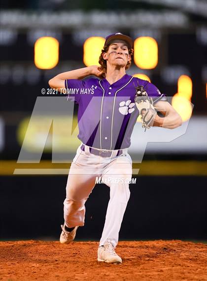 Thumbnail 1 in Brock vs. Jacksboro (UIL 3A Playoff) photogallery.