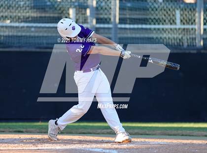 Thumbnail 2 in Brock vs. Jacksboro (UIL 3A Playoff) photogallery.