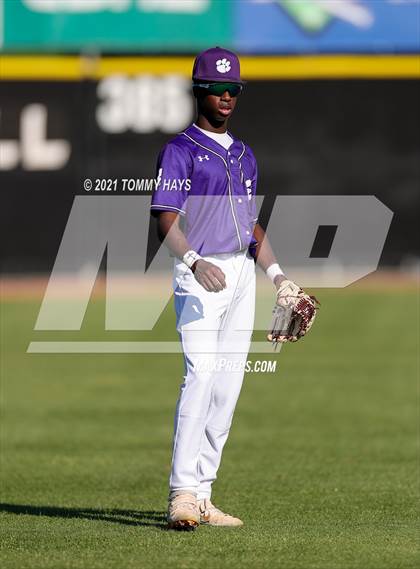 Thumbnail 3 in Brock vs. Jacksboro (UIL 3A Playoff) photogallery.