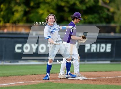 Thumbnail 3 in Brock vs. Jacksboro (UIL 3A Playoff) photogallery.