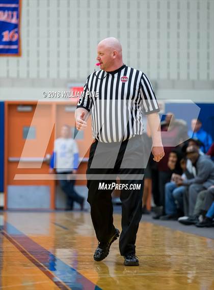 Thumbnail 2 in Saugerties vs. Middletown (Officials vs Cancer) photogallery.