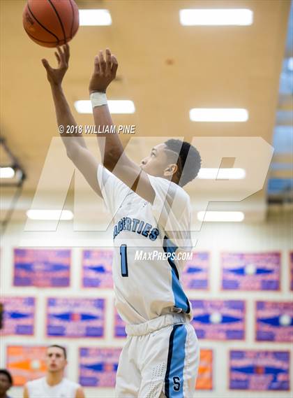 Thumbnail 2 in Saugerties vs. Middletown (Officials vs Cancer) photogallery.