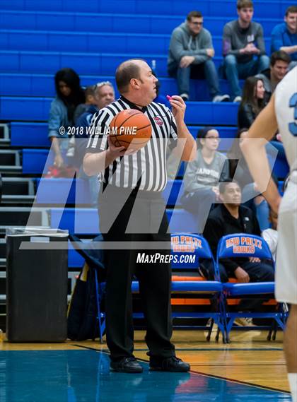 Thumbnail 2 in Saugerties vs. Middletown (Officials vs Cancer) photogallery.