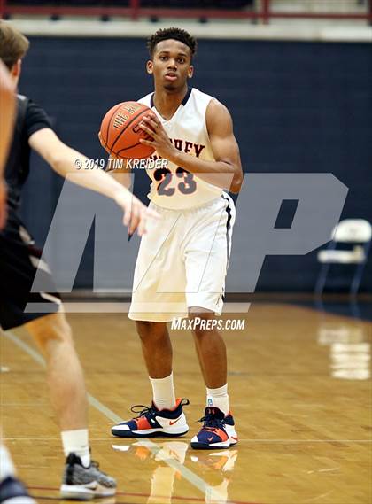 Thumbnail 1 in Hershey vs. Manheim Central photogallery.