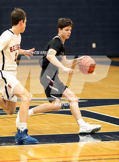 Thumbnail 2 in Hershey vs. Manheim Central photogallery.