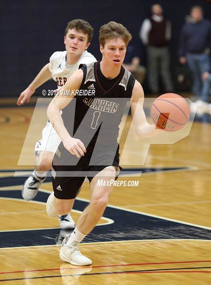 Thumbnail 1 in Hershey vs. Manheim Central photogallery.