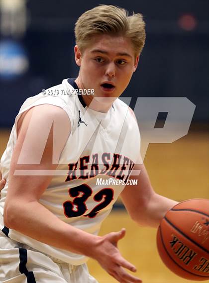 Thumbnail 2 in Hershey vs. Manheim Central photogallery.