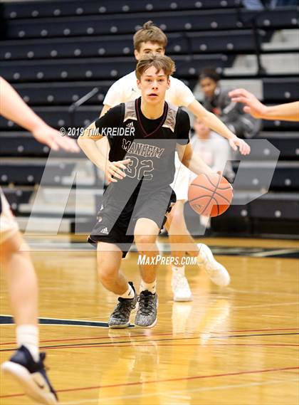 Thumbnail 1 in Hershey vs. Manheim Central photogallery.