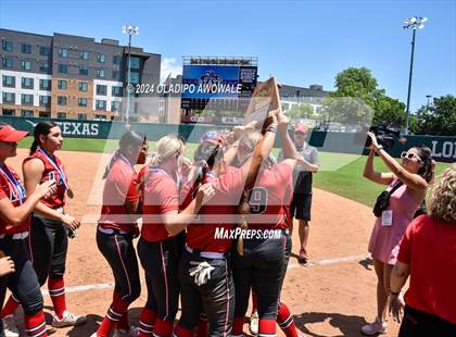 Thumbnail 3 in Melissa vs. Lake Belton (UIL Softball 5A Semifinal) photogallery.