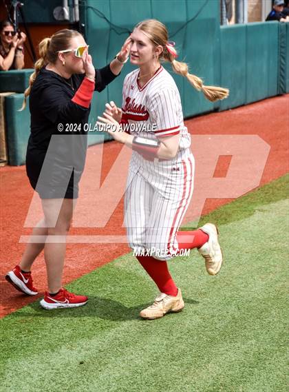 Thumbnail 1 in Melissa vs. Lake Belton (UIL Softball 5A Semifinal) photogallery.