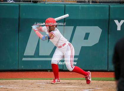 Thumbnail 1 in Melissa vs. Lake Belton (UIL Softball 5A Semifinal) photogallery.