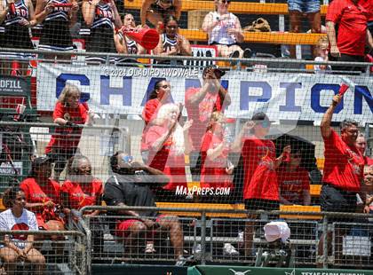 Thumbnail 2 in Melissa vs. Lake Belton (UIL Softball 5A Semifinal) photogallery.