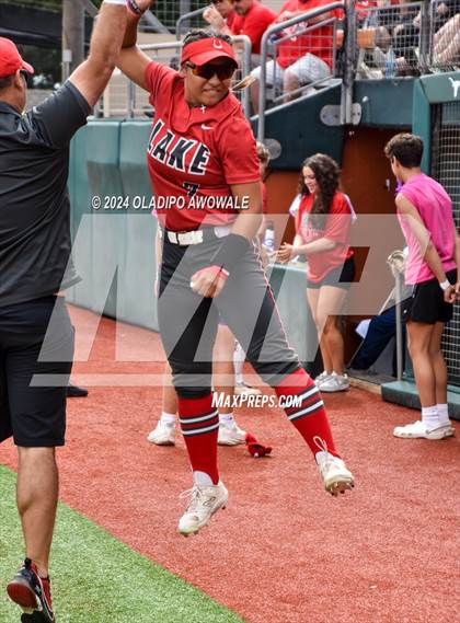 Thumbnail 2 in Melissa vs. Lake Belton (UIL Softball 5A Semifinal) photogallery.