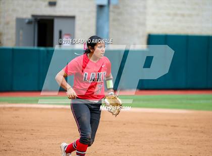 Thumbnail 3 in Melissa vs. Lake Belton (UIL Softball 5A Semifinal) photogallery.