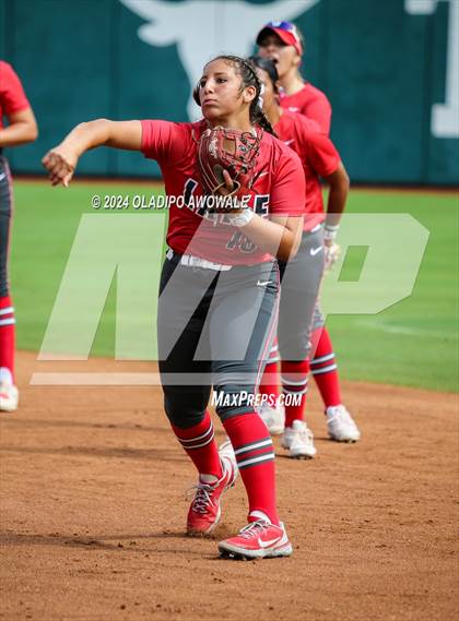 Thumbnail 1 in Melissa vs. Lake Belton (UIL Softball 5A Semifinal) photogallery.