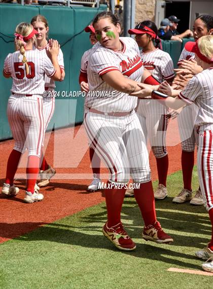 Thumbnail 1 in Melissa vs. Lake Belton (UIL Softball 5A Semifinal) photogallery.