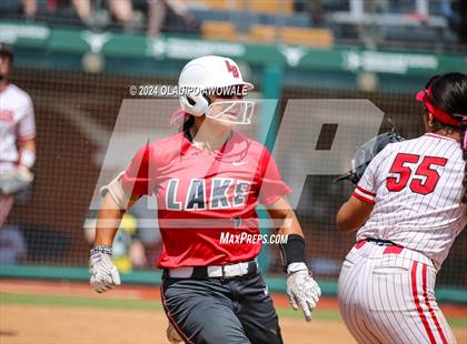 Thumbnail 3 in Melissa vs. Lake Belton (UIL Softball 5A Semifinal) photogallery.
