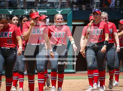 Thumbnail 2 in Melissa vs. Lake Belton (UIL Softball 5A Semifinal) photogallery.