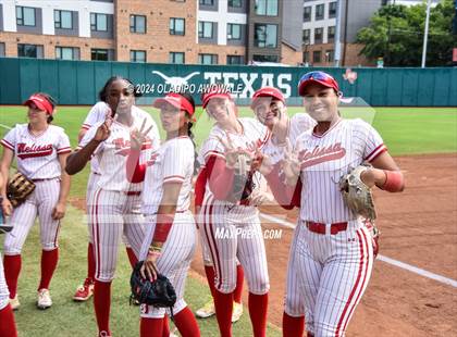 Thumbnail 2 in Melissa vs. Lake Belton (UIL Softball 5A Semifinal) photogallery.