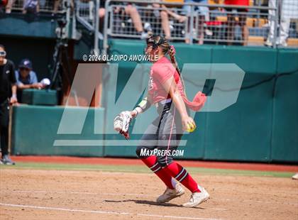Thumbnail 3 in Melissa vs. Lake Belton (UIL Softball 5A Semifinal) photogallery.
