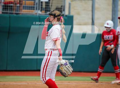 Thumbnail 3 in Melissa vs. Lake Belton (UIL Softball 5A Semifinal) photogallery.