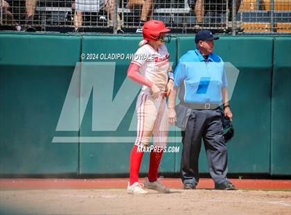 Thumbnail 3 in Melissa vs. Lake Belton (UIL Softball 5A Semifinal) photogallery.