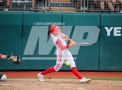 Thumbnail 2 in Melissa vs. Lake Belton (UIL Softball 5A Semifinal) photogallery.
