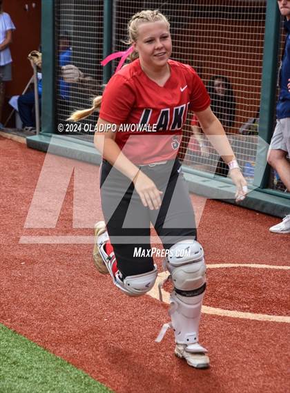 Thumbnail 2 in Melissa vs. Lake Belton (UIL Softball 5A Semifinal) photogallery.