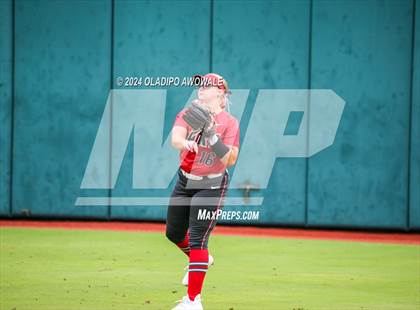 Thumbnail 3 in Melissa vs. Lake Belton (UIL Softball 5A Semifinal) photogallery.