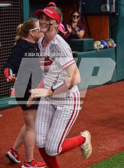 Thumbnail 3 in Melissa vs. Lake Belton (UIL Softball 5A Semifinal) photogallery.
