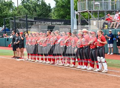 Thumbnail 2 in Melissa vs. Lake Belton (UIL Softball 5A Semifinal) photogallery.